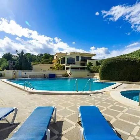 Holiday home 4 Persoons Met Gemeenschappelijk Zwembad